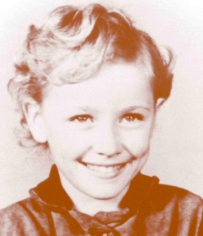 From Humble Beginnings to Lasting Legacy: The Story of Dolly Parton