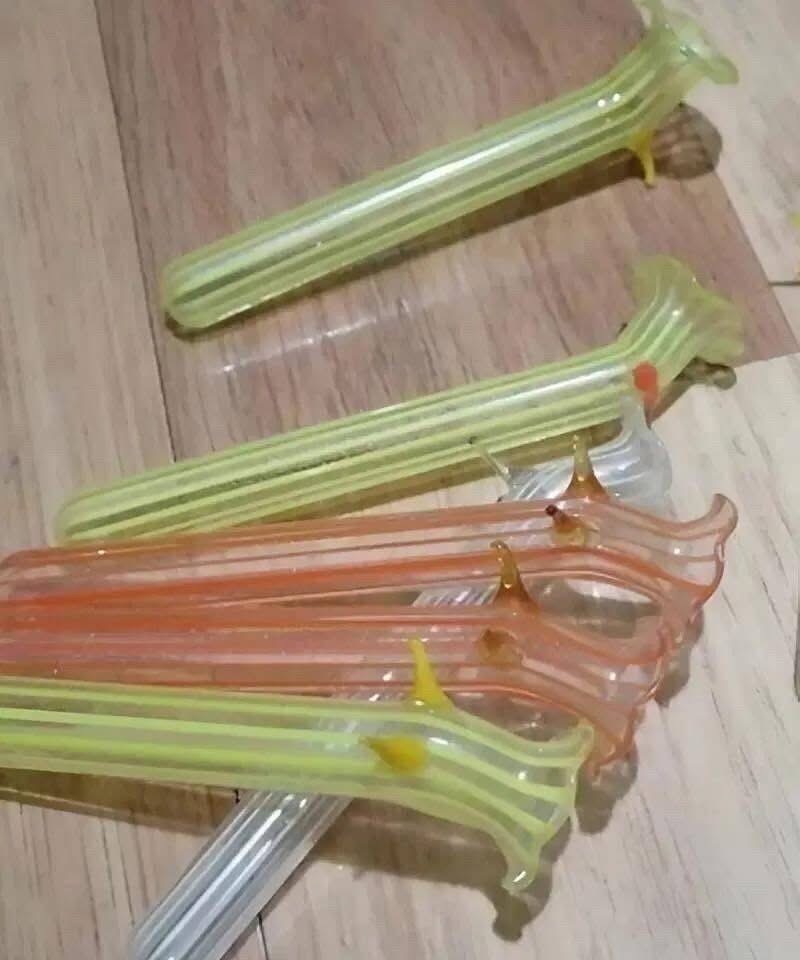 A Hidden Keepsake: Rediscovering the Meaning Behind Pocket Vases