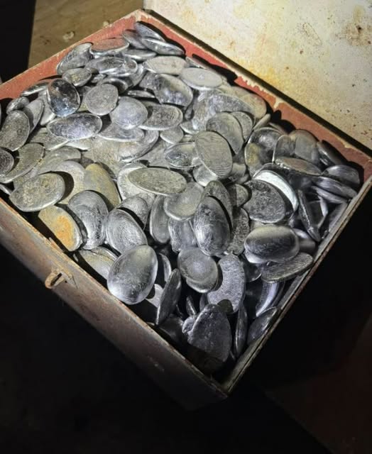 A Tool with a Story: Understanding the Purpose Behind an Old Cast Iron Mold