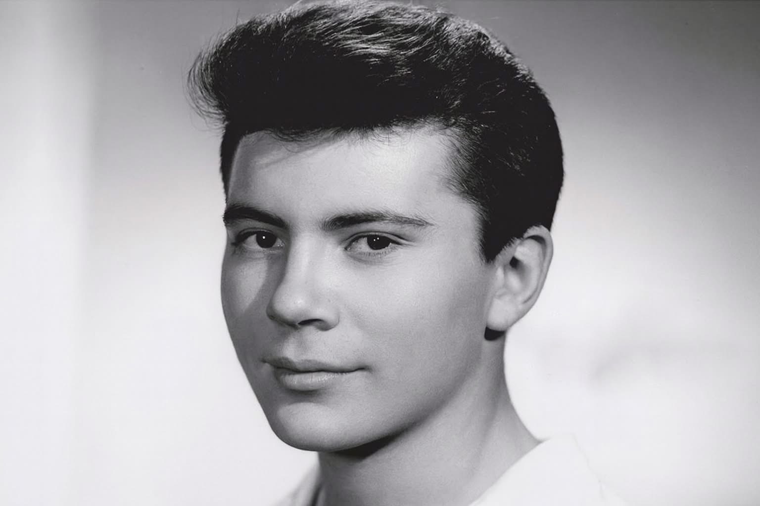 Enduring Legends: Celebrating the Longevity of Entertainment Icons