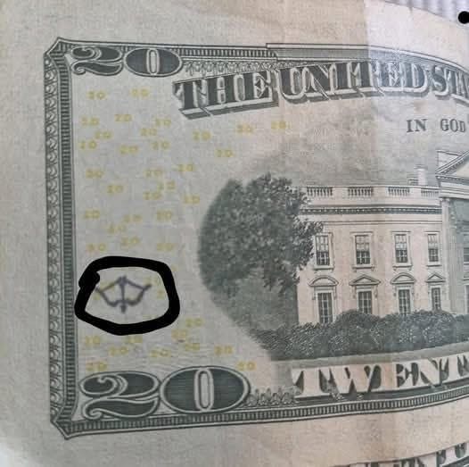 The Tiny Symbols on Dollar Bills That Many People Mistake for Secret Codes