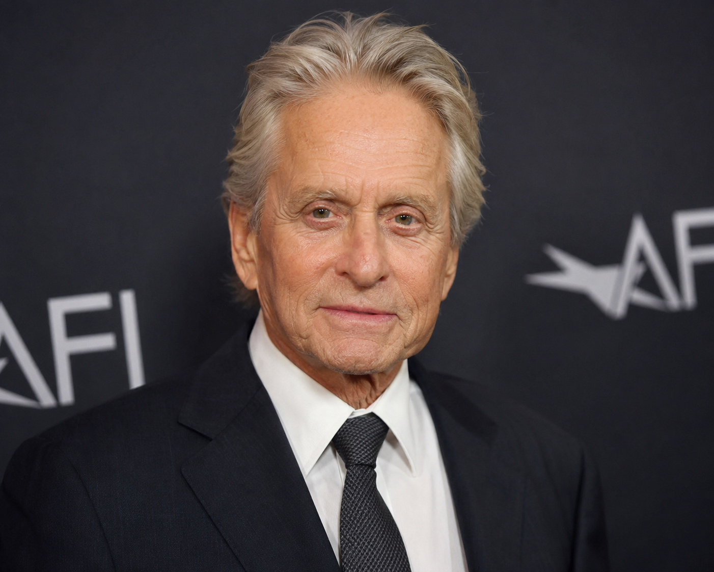 Michael Douglas Embraces a New Chapter Centered on Family, Reflection, and Lasting Legacy