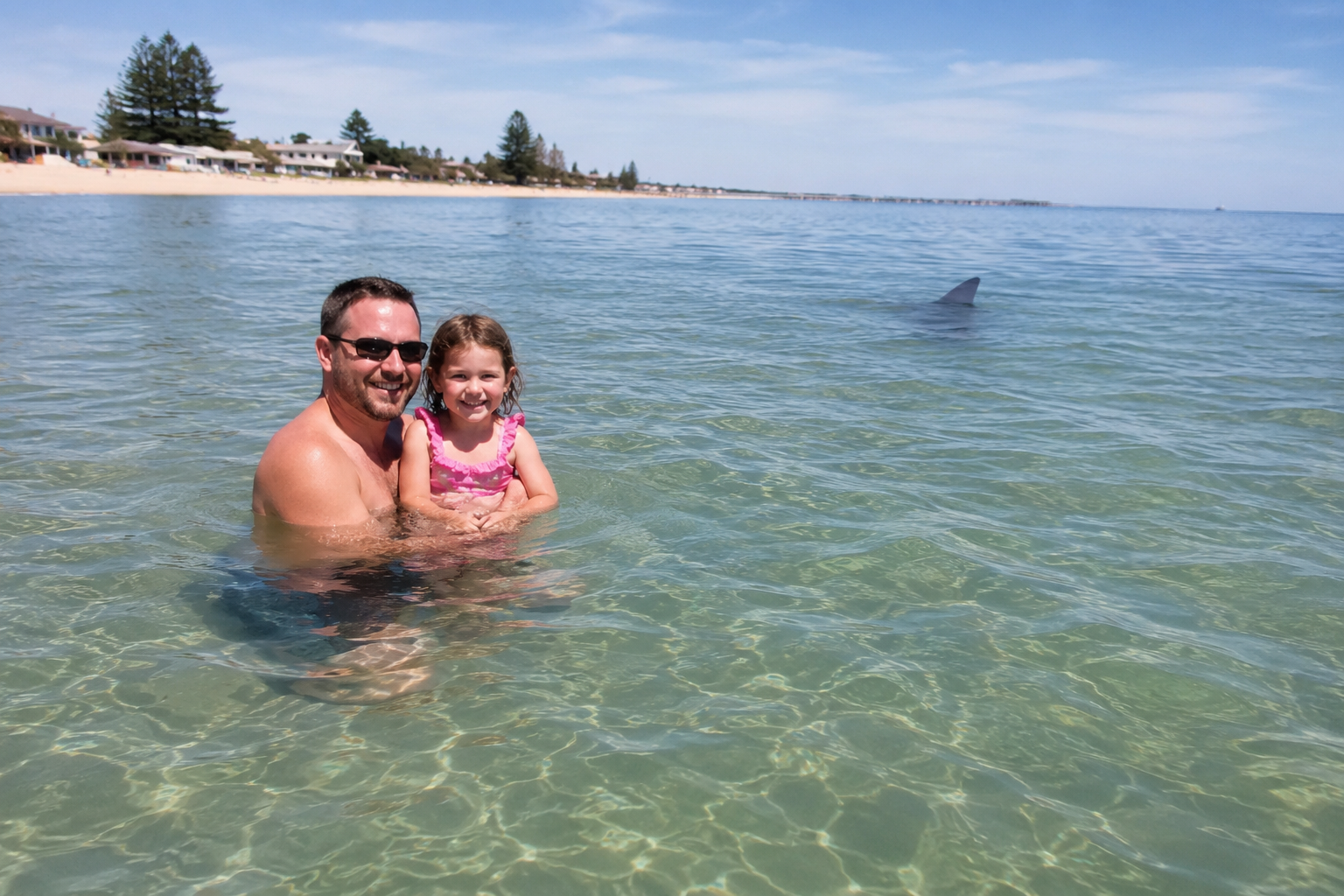 How a Family Beach Photo Sparked a Wildlife Mystery—and What Experts Found